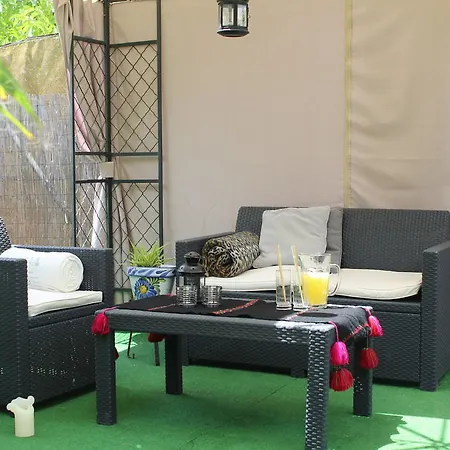 فندق مبيت وإفطار Casa La Nuez 2*