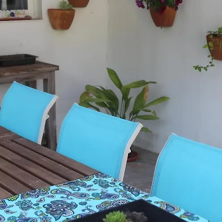 Bed and breakfast Casa La Nuez 2*