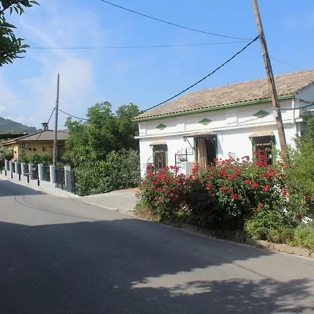 Casa La Nuez Bed and breakfast
