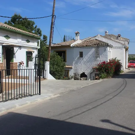 Bed and breakfast Casa La Nuez 2*